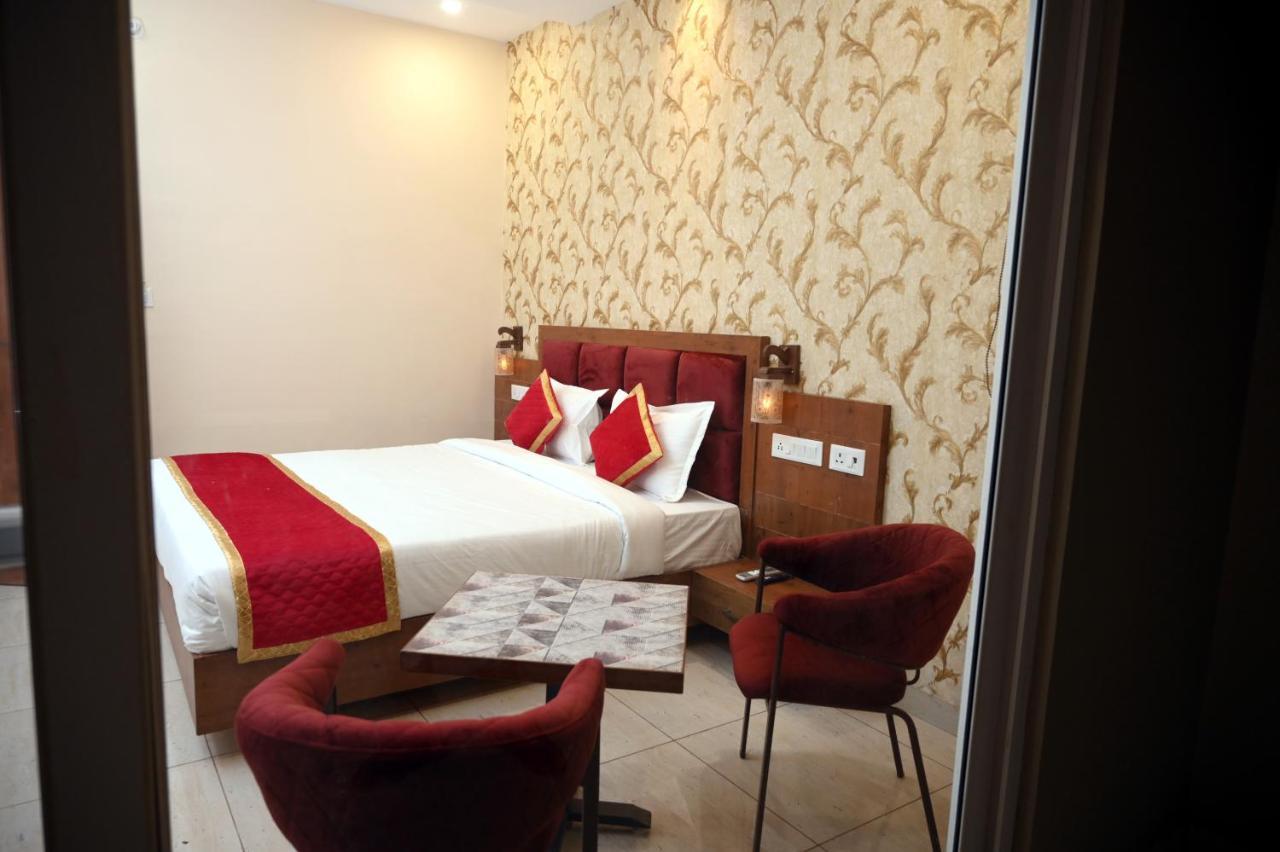 Hotel Singla Residency Kangra Dış mekan fotoğraf