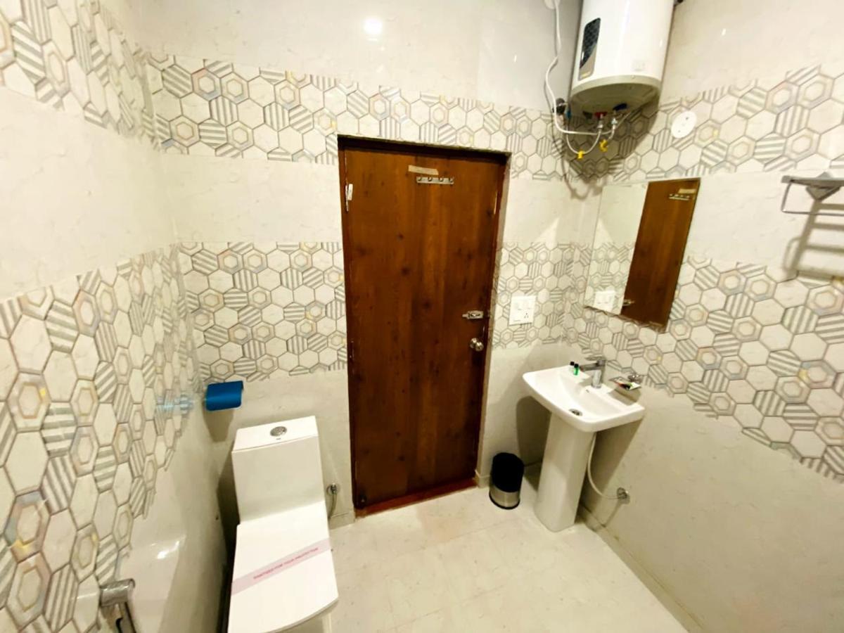 Hotel Singla Residency Kangra Dış mekan fotoğraf