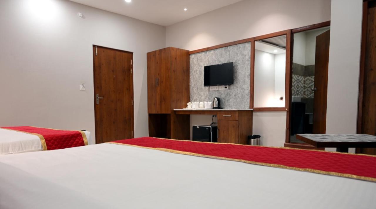Hotel Singla Residency Kangra Dış mekan fotoğraf